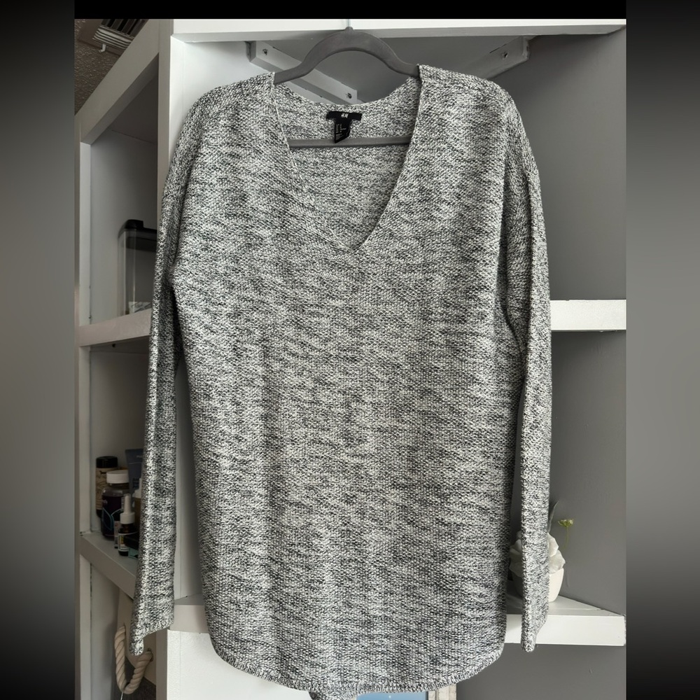 H&M tunic length sweater.